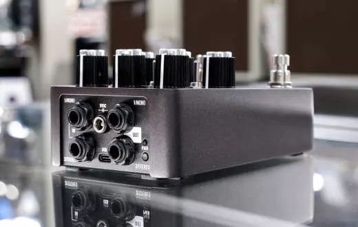 Universal Audio - UAFX Dream '65 Reverb Amplifier Pedal 2